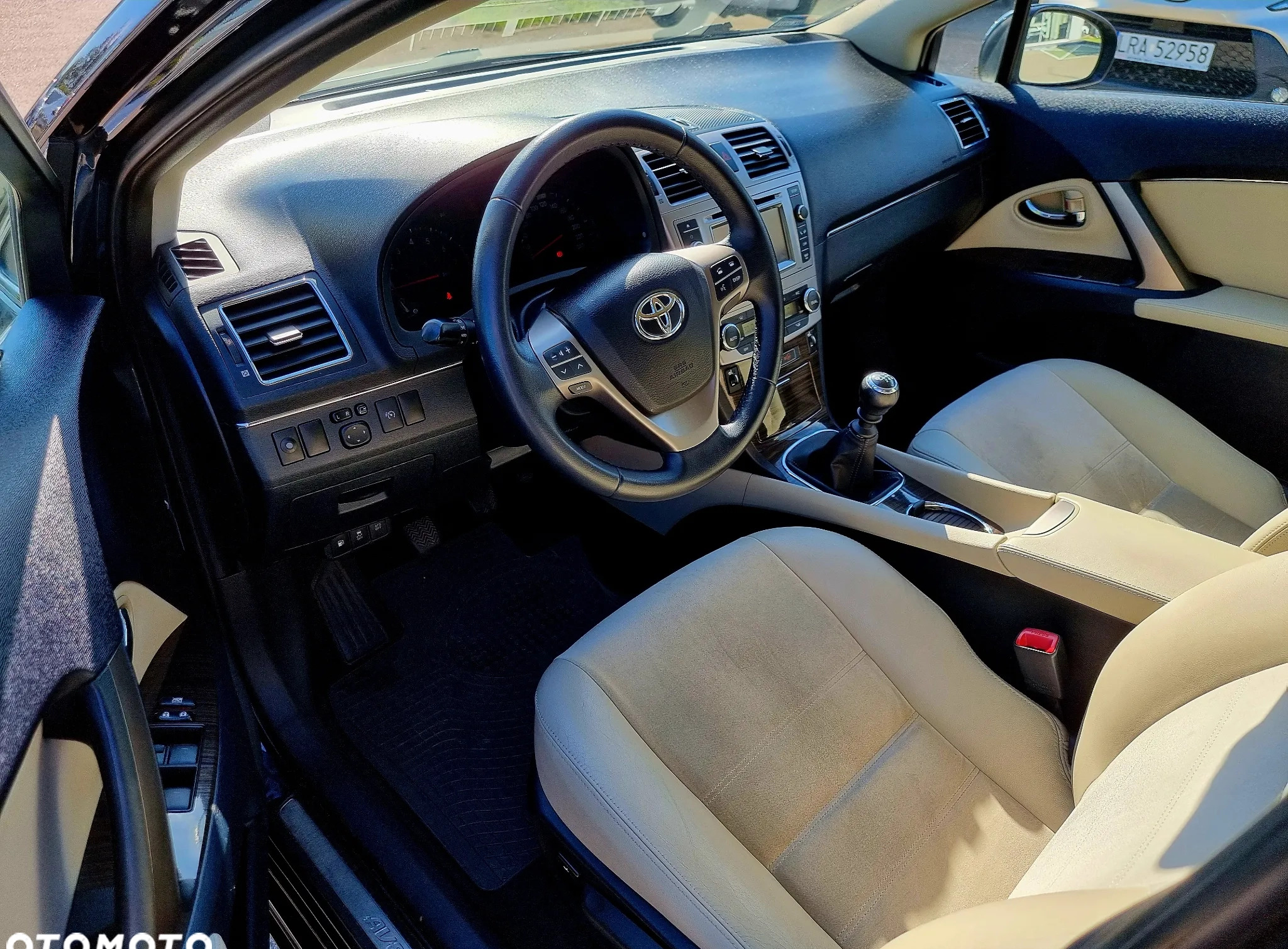 Toyota Avensis cena 46900 przebieg: 173000, rok produkcji 2012 z Siedlce małe 191